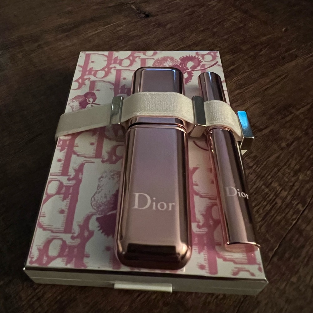 Dior vintage blush and lip compact with brushes